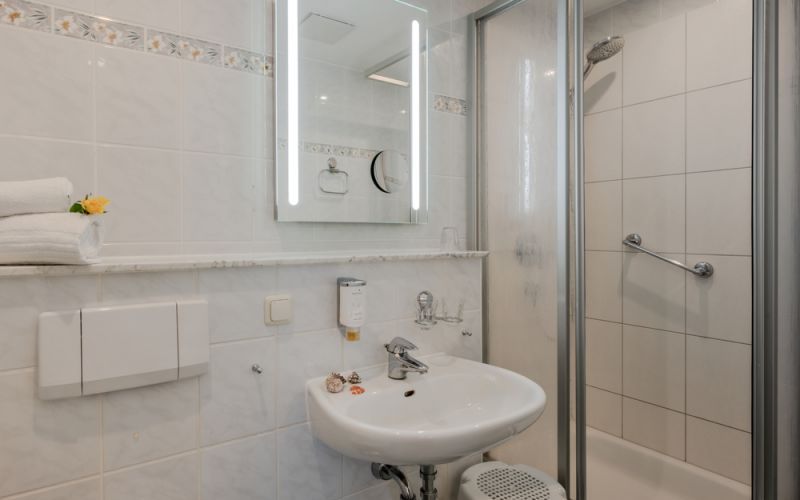 Beispiel Badezimmer eines Einzelzimmers